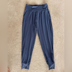 Under Armour Women's Blue Track Pants